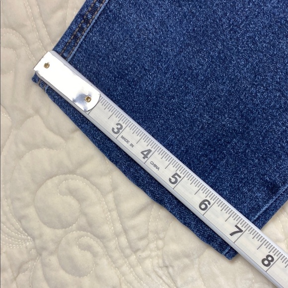 R Jeans The Vintage Blue 31Petite Mid Rise Straight Leg - Picture 9 of 9